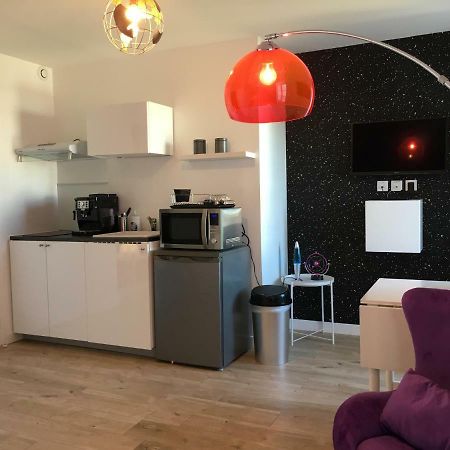 Le Galaxy Centre La Breche Wifi Calme Vue Jardin Apartment Niort Exterior photo